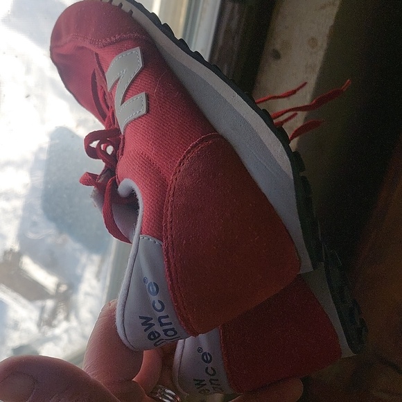 New Balance 410 Sneakers - Picture 15 of 15